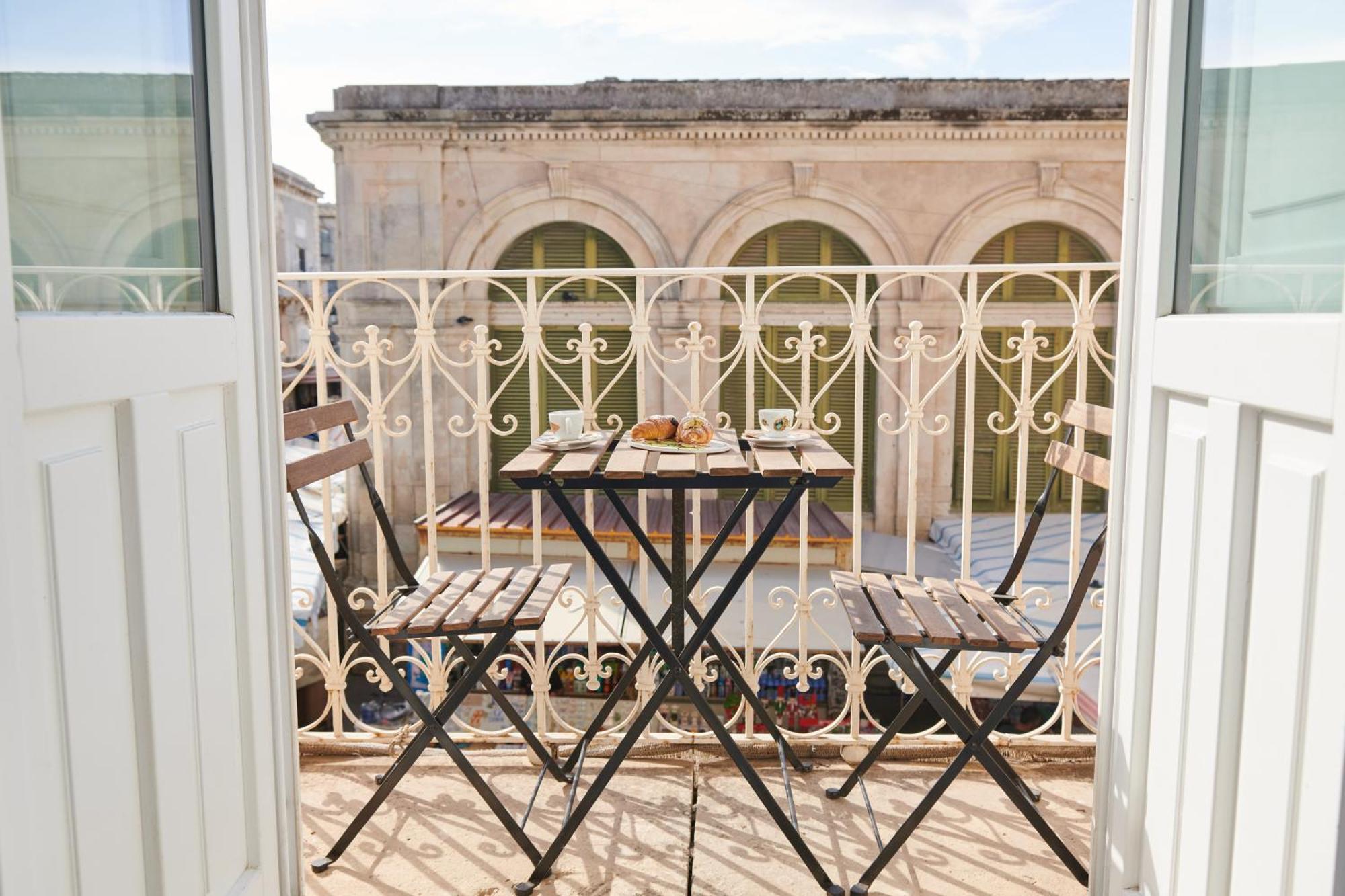 Casabella Apartments Antico Mercato Ortigia Siracusa Сиракуза Екстериор снимка